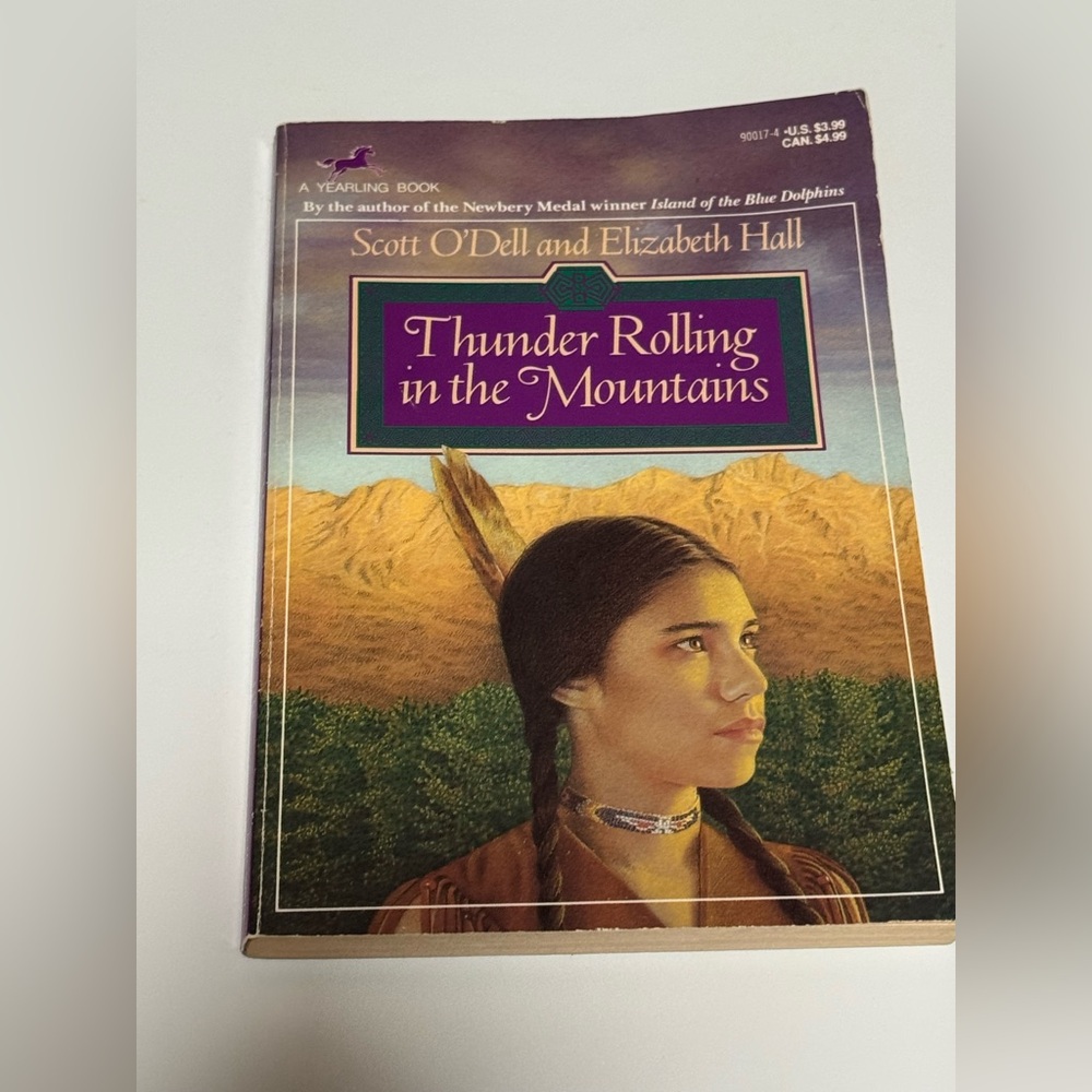 FREE with any purchase/ Thunder Rolling in the Mountains / Chapter book